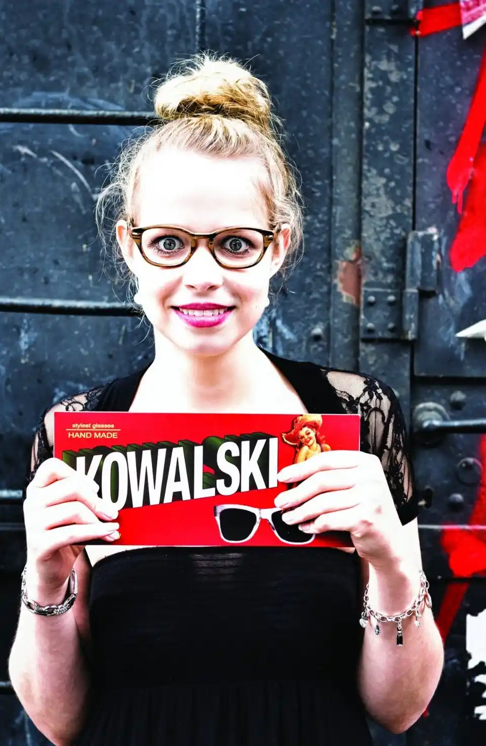 Kowalski Brille junge Frau