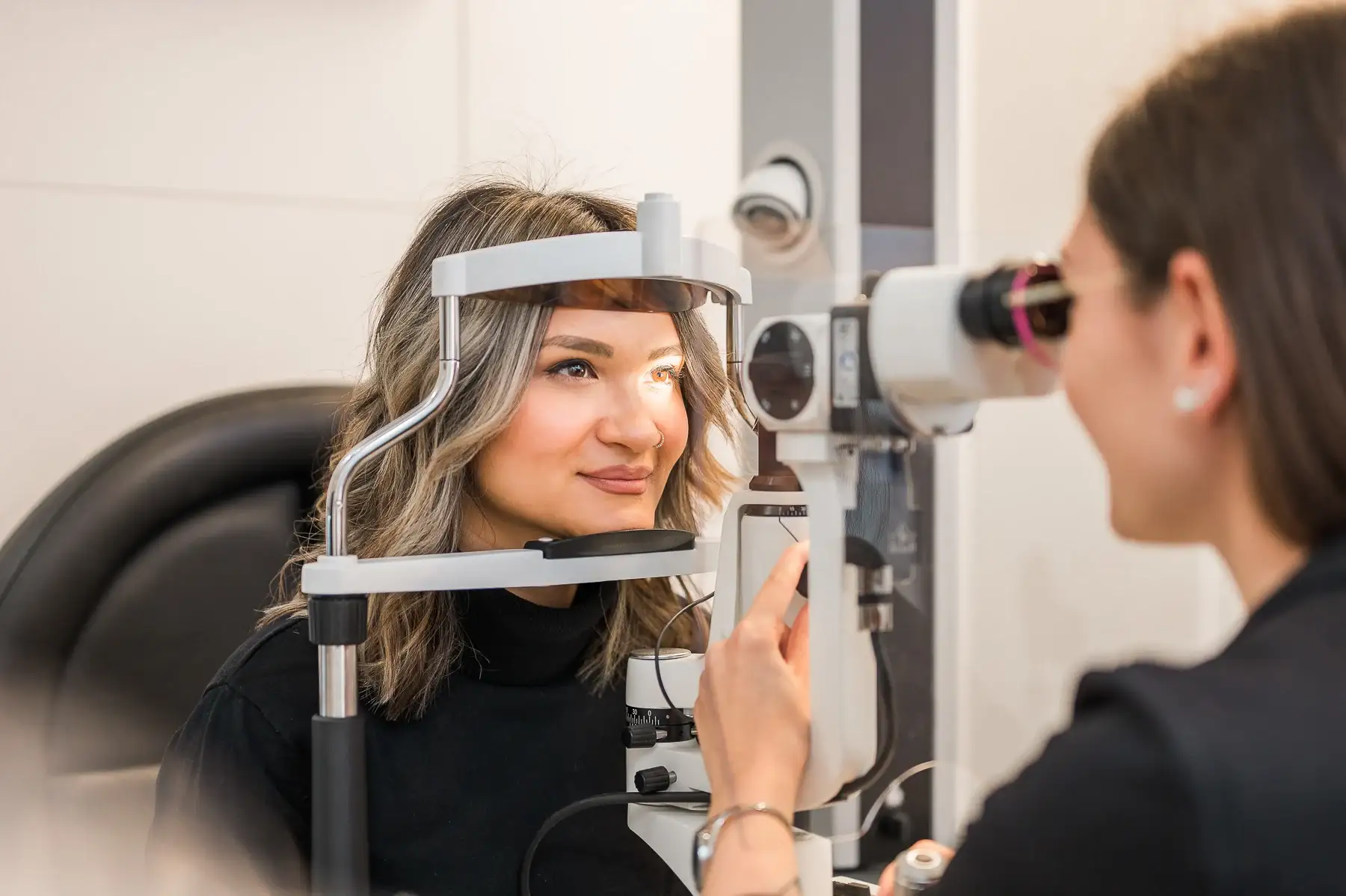 augenglasbestimmung_1 Computerbrillen vom Optiker