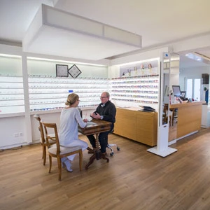 optik-nosch-freiburg-standort-breisach2 Brillenberatung in Emmendingen